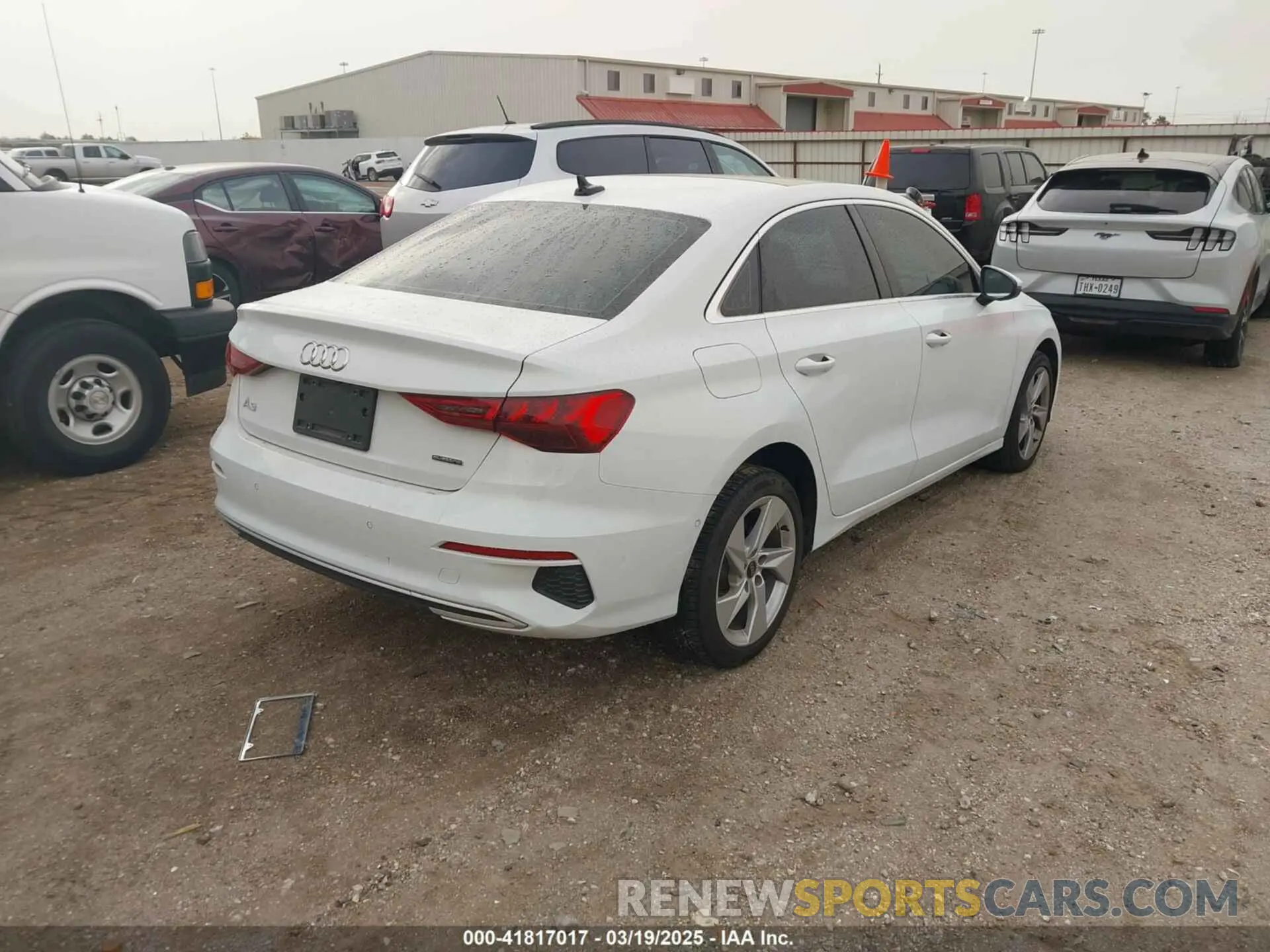 4 fotografías del automóvil dañado WAUGUDGY4PA133447 AUDI A3 2023