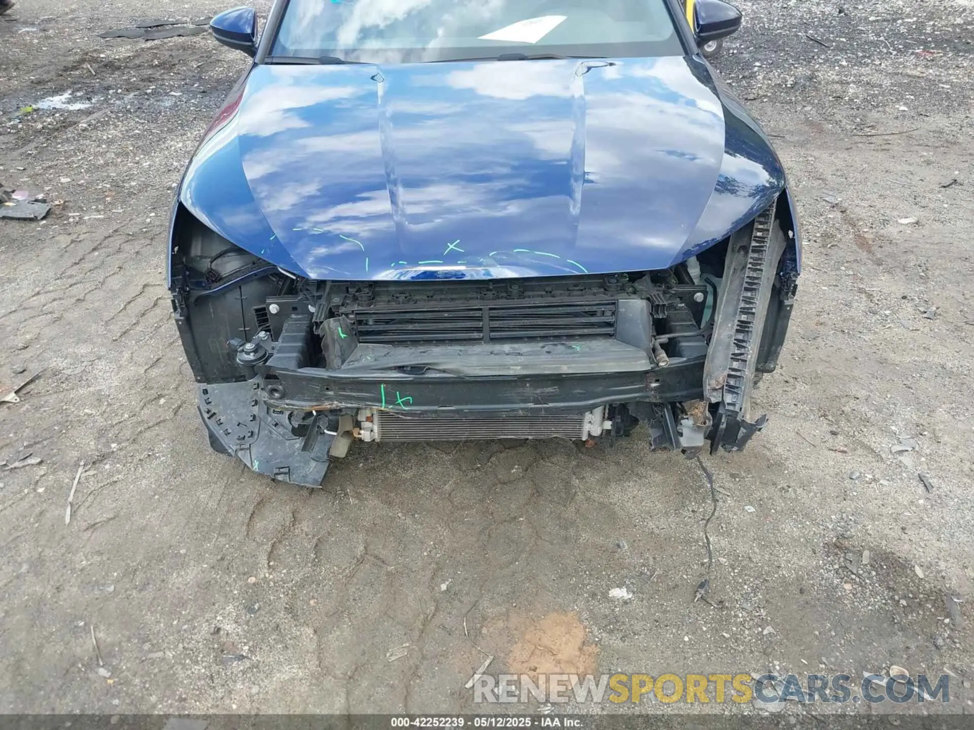 6 fotografías del automóvil dañado WAUGUDGY5PA070214 AUDI A3 2023