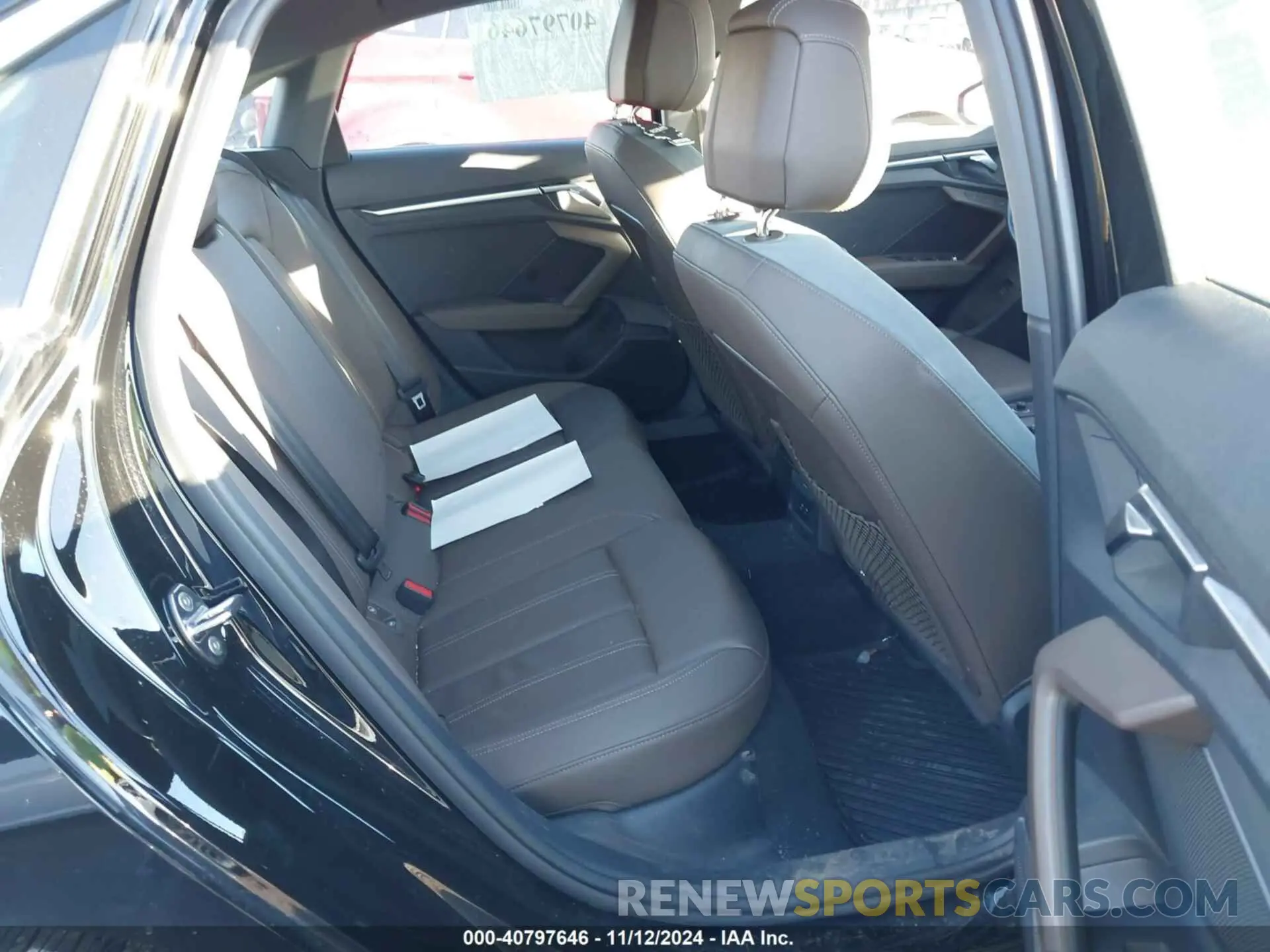 8 fotografías del automóvil dañado WAUGUDGY9PA069132 AUDI A3 2023