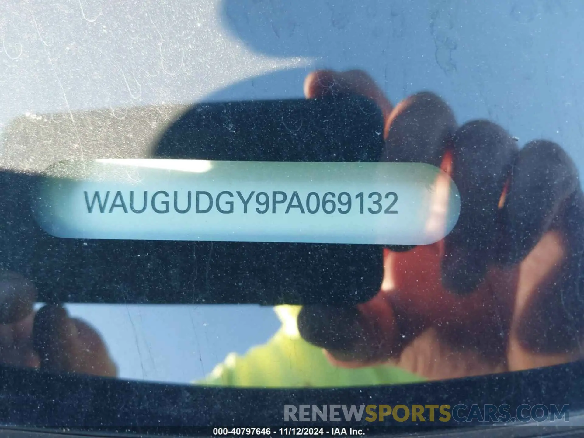 9 fotografías del automóvil dañado WAUGUDGY9PA069132 AUDI A3 2023