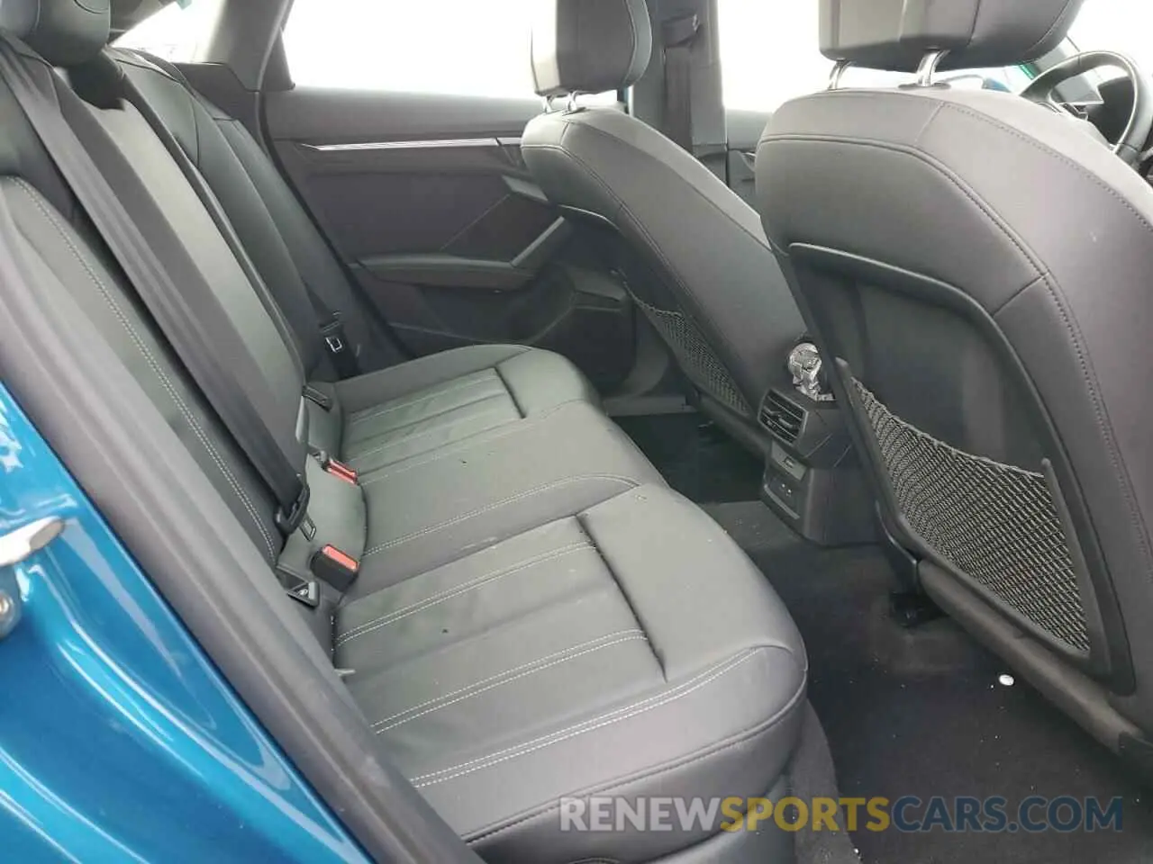 10 fotografías del automóvil dañado WAUHUDGY5PA127371 AUDI A3 2023