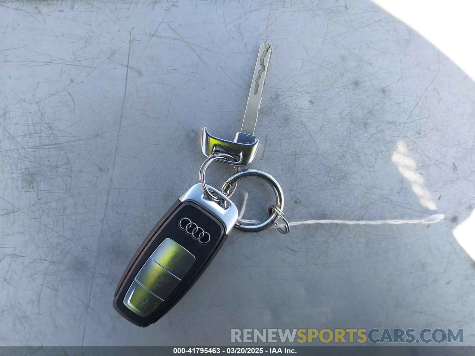 11 fotografías del automóvil dañado WAUHUDGY7PA020774 AUDI A3 2023