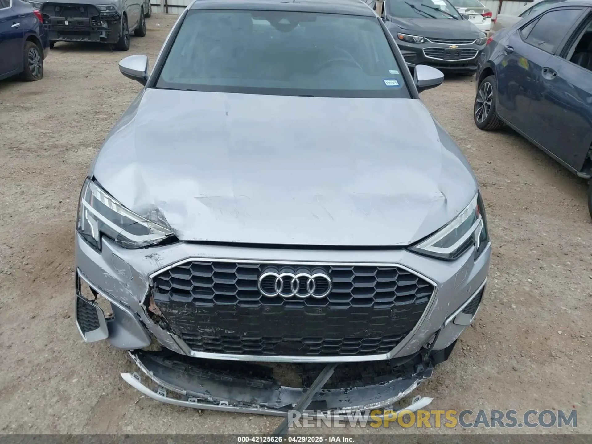 12 fotografías del automóvil dañado WAUAUDGY4RA043398 AUDI A3 2024