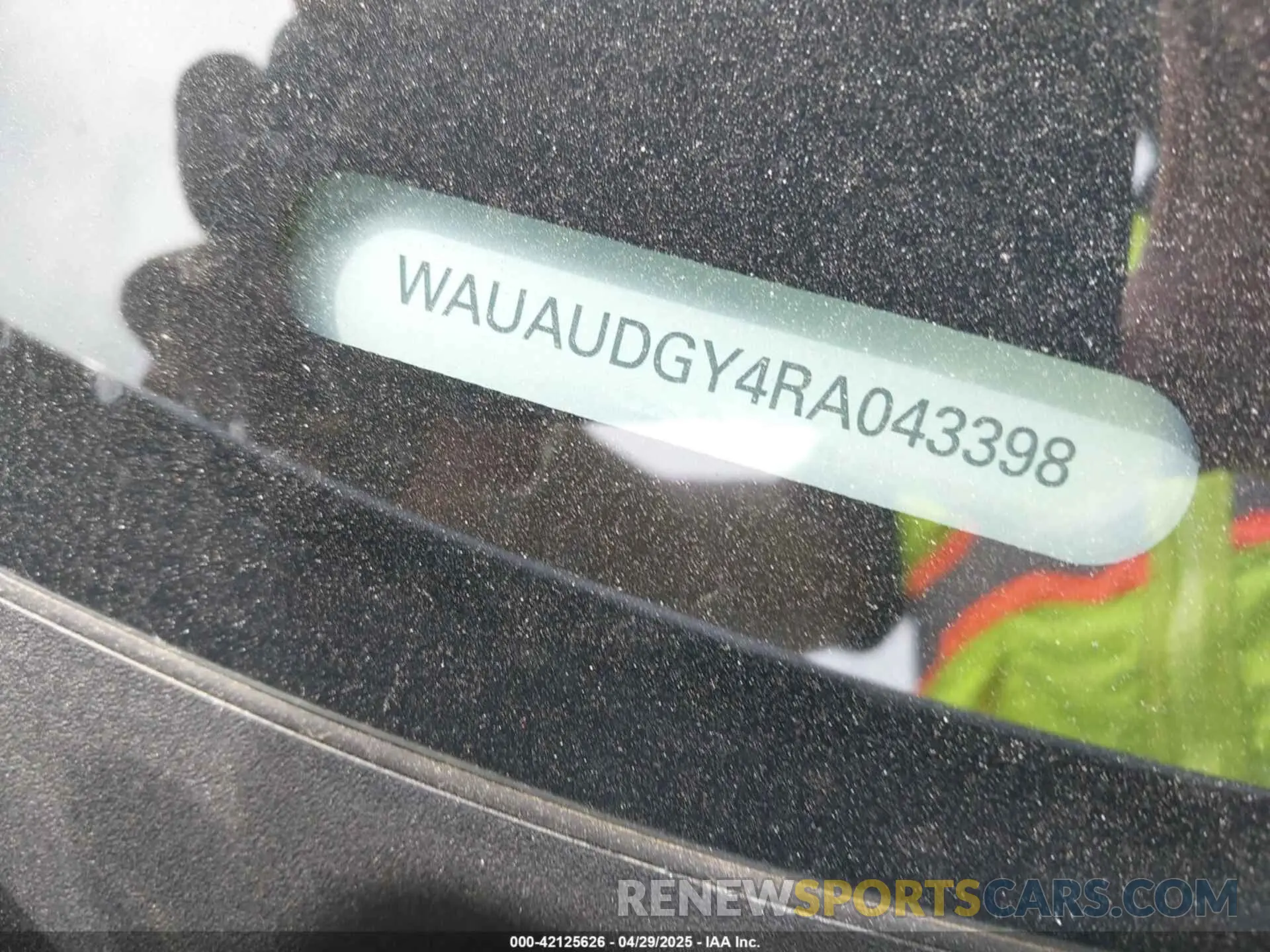 9 fotografías del automóvil dañado WAUAUDGY4RA043398 AUDI A3 2024