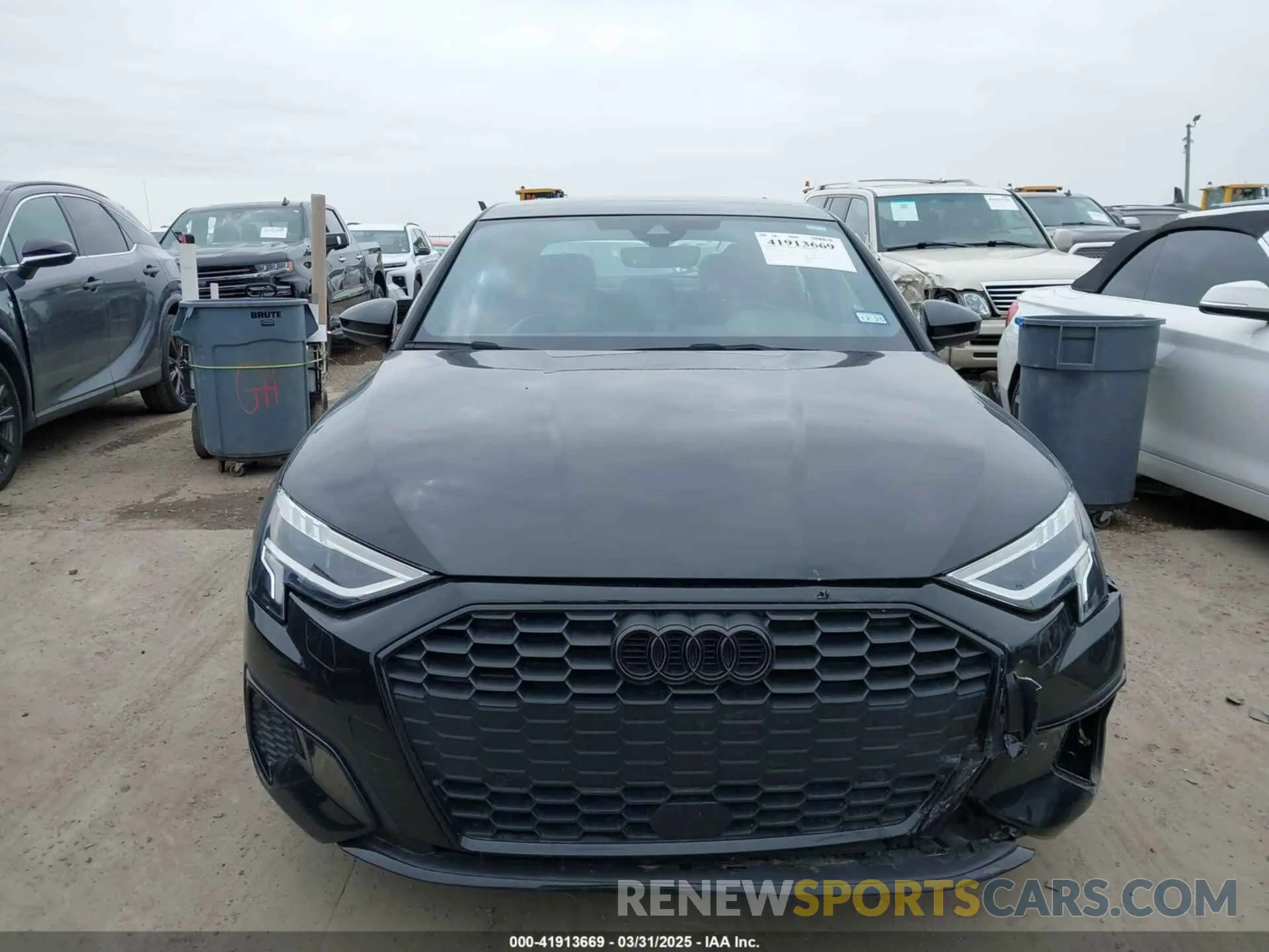 13 fotografías del automóvil dañado WAUAUDGY4RA137345 AUDI A3 2024