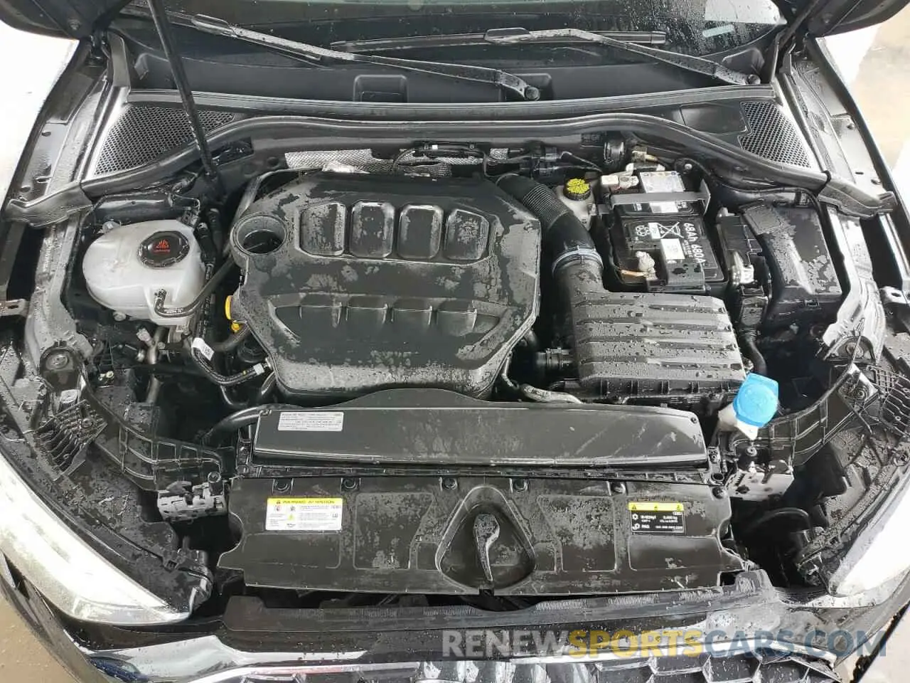11 fotografías del automóvil dañado WAUAUDGY7RA039135 AUDI A3 2024