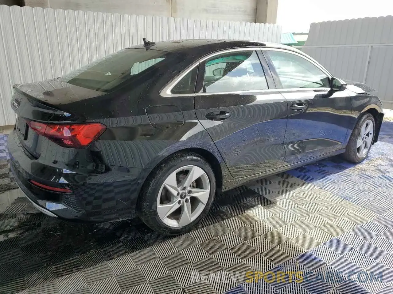 3 fotografías del automóvil dañado WAUAUDGY7RA039135 AUDI A3 2024