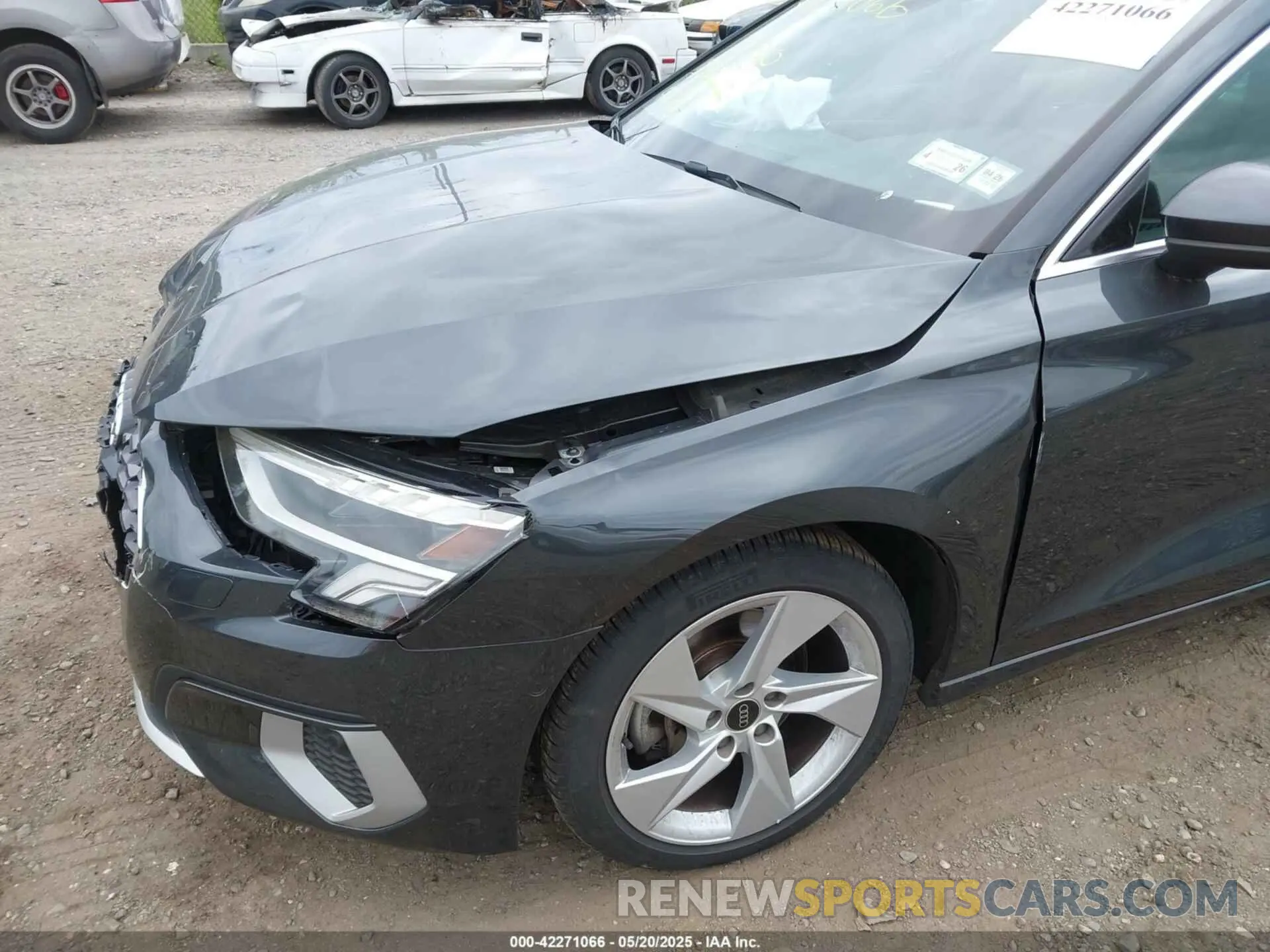 19 fotografías del automóvil dañado WAUGUDGY8RA053877 AUDI A3 2024