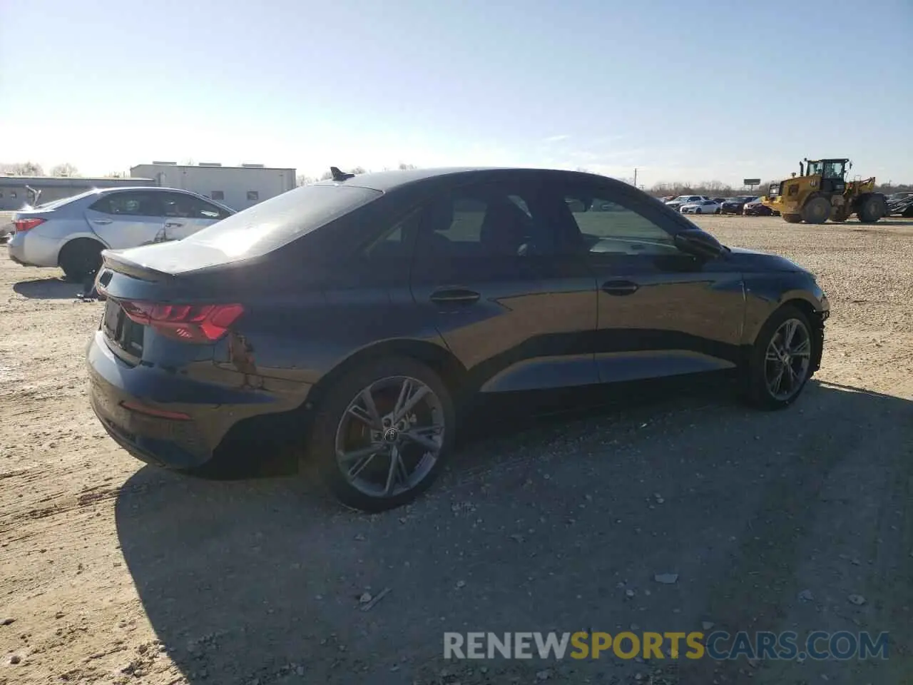 3 fotografías del automóvil dañado WAUHUDGY0RA052632 AUDI A3 2024