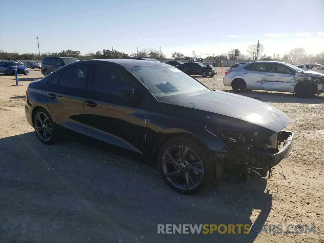 4 fotografías del automóvil dañado WAUHUDGY0RA052632 AUDI A3 2024