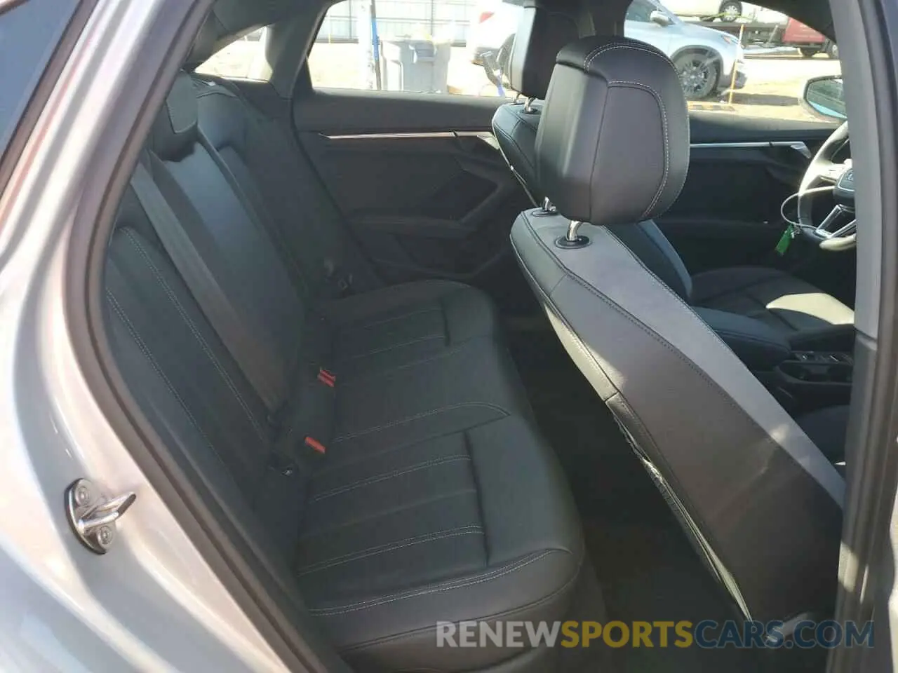 10 fotografías del automóvil dañado WAUHUDGY5RA028746 AUDI A3 2024