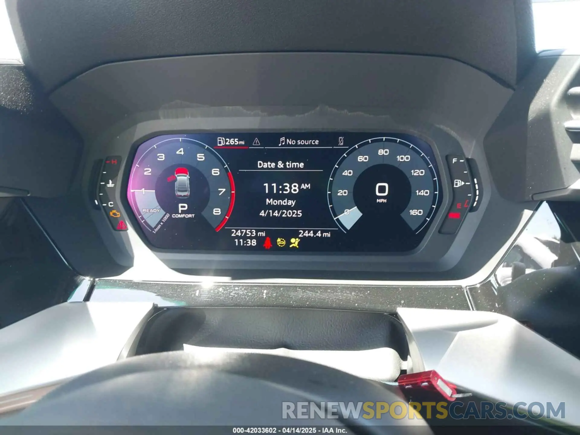 7 fotografías del automóvil dañado WAUHUDGYXRA047969 AUDI A3 2024