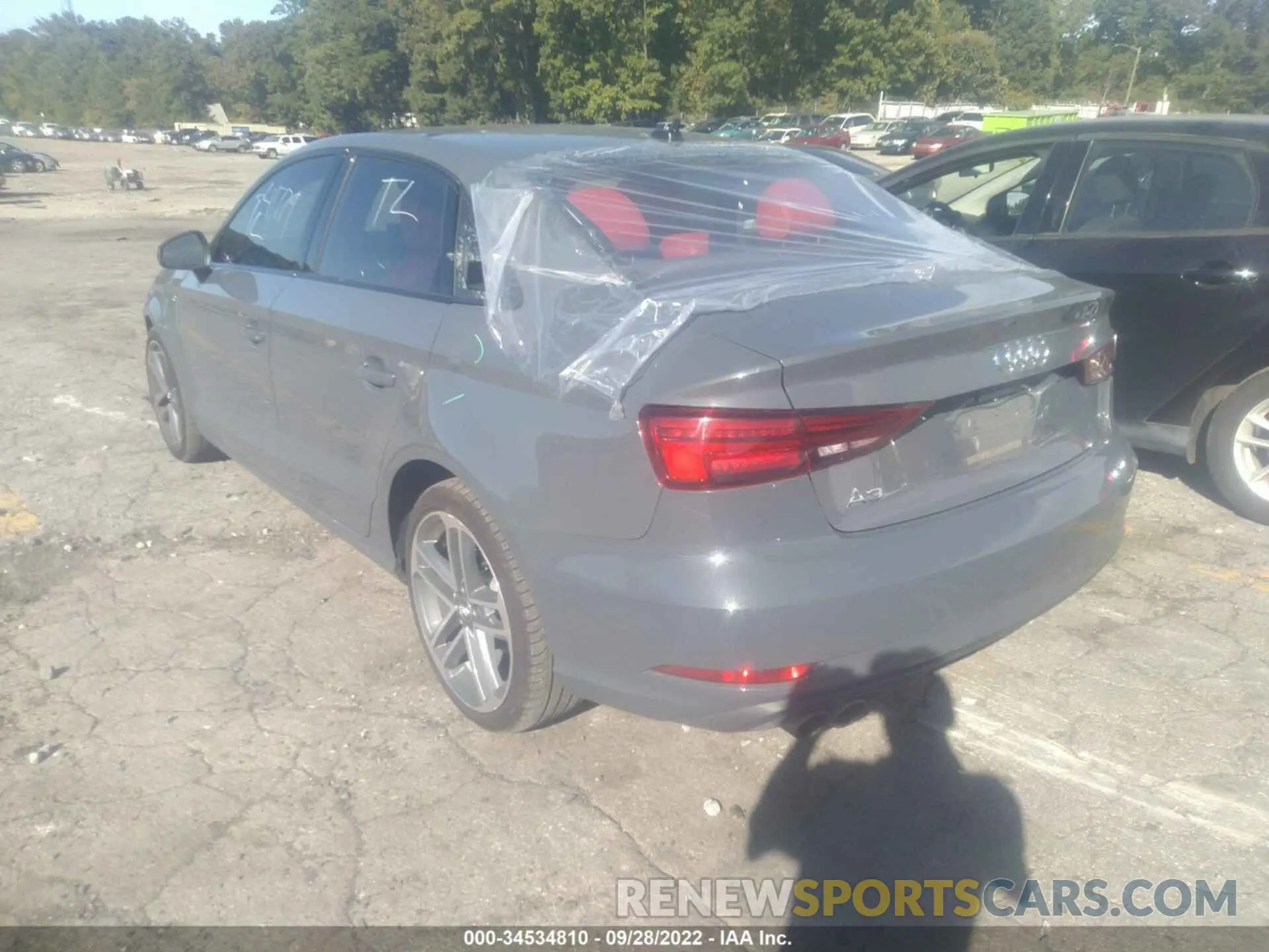 3 fotografías del automóvil dañado WAUAUGFF2LA098313 AUDI A3 SEDAN 2020