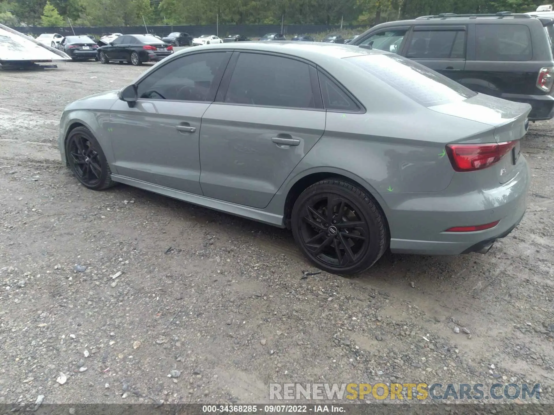 3 fotografías del automóvil dañado WAUBEGFF3LA053169 AUDI A3 SEDAN 2020