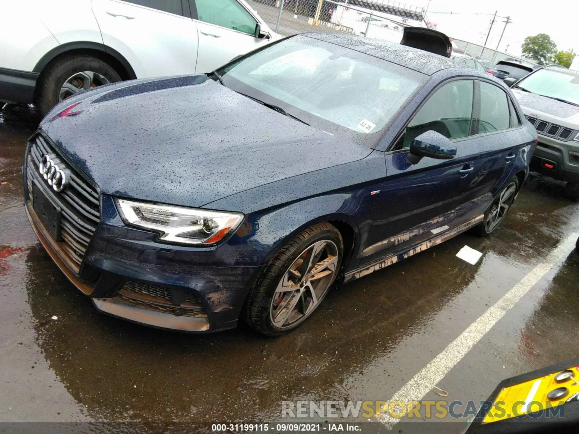 2 fotografías del automóvil dañado WAUBEGFF5LA102128 AUDI A3 SEDAN 2020