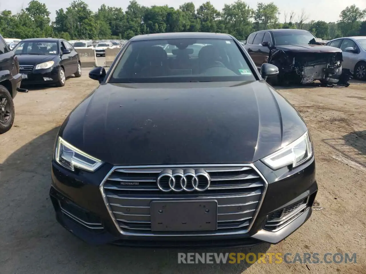 5 fotografías del automóvil dañado WAUENAF43HN040740 AUDI A4 2017