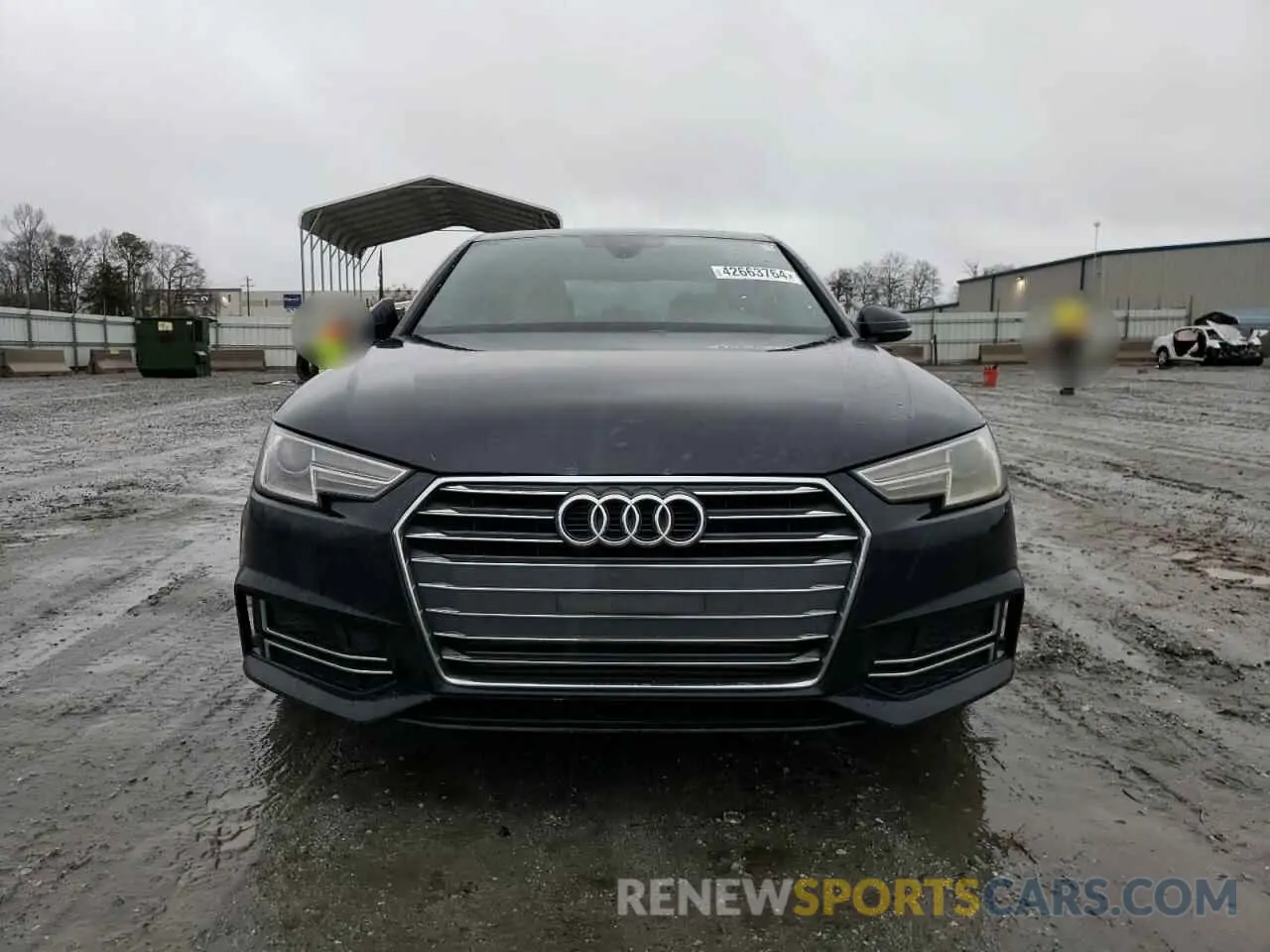5 fotografías del automóvil dañado WAUKMAF47HN052735 AUDI A4 2017
