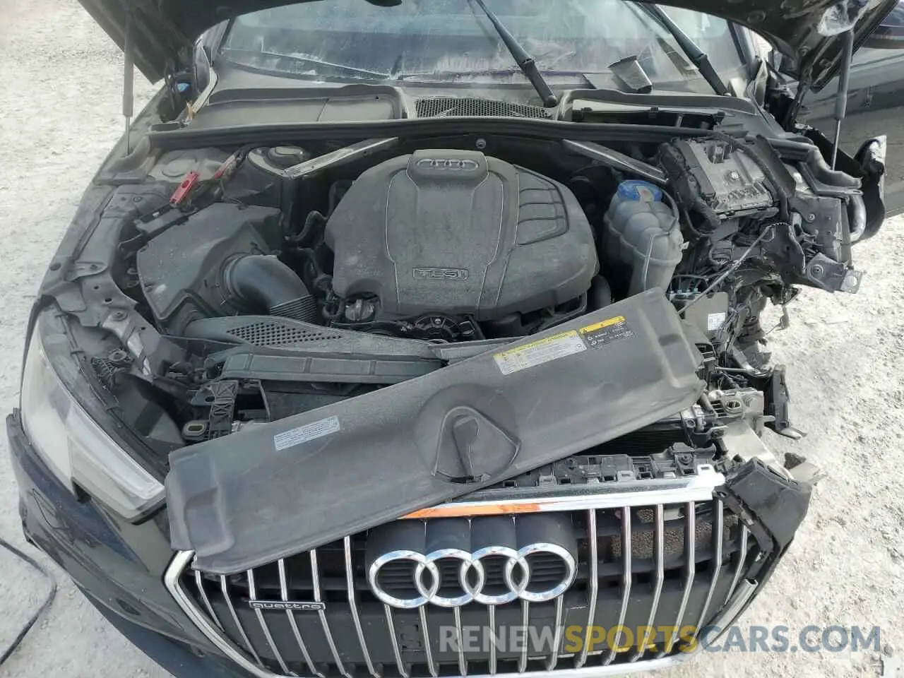 12 fotografías del automóvil dañado WA17NAF45KA037360 AUDI A4 2019