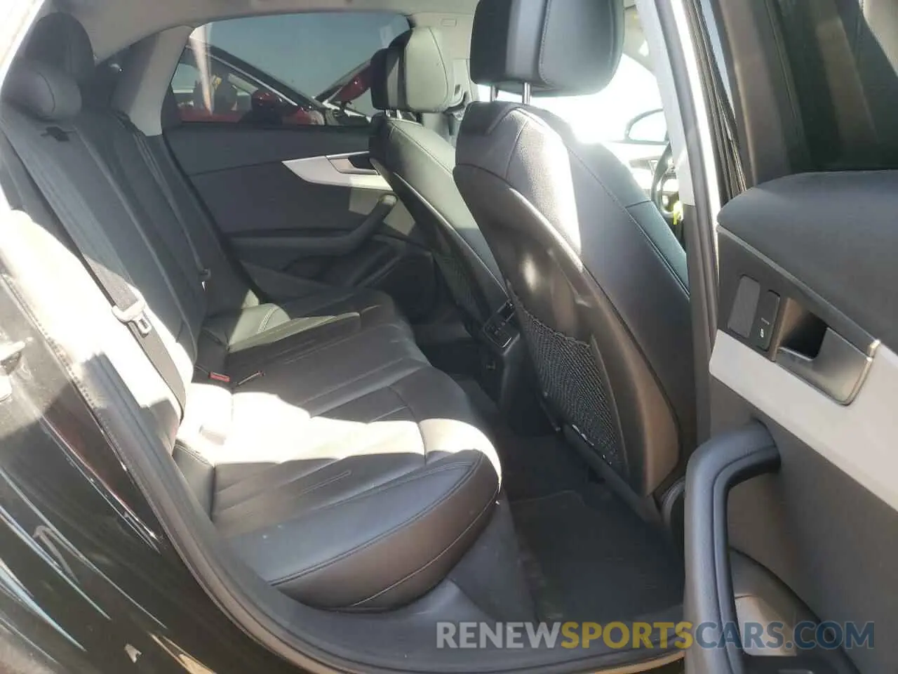 10 fotografías del automóvil dañado WAUANAF44KA054031 AUDI A4 2019