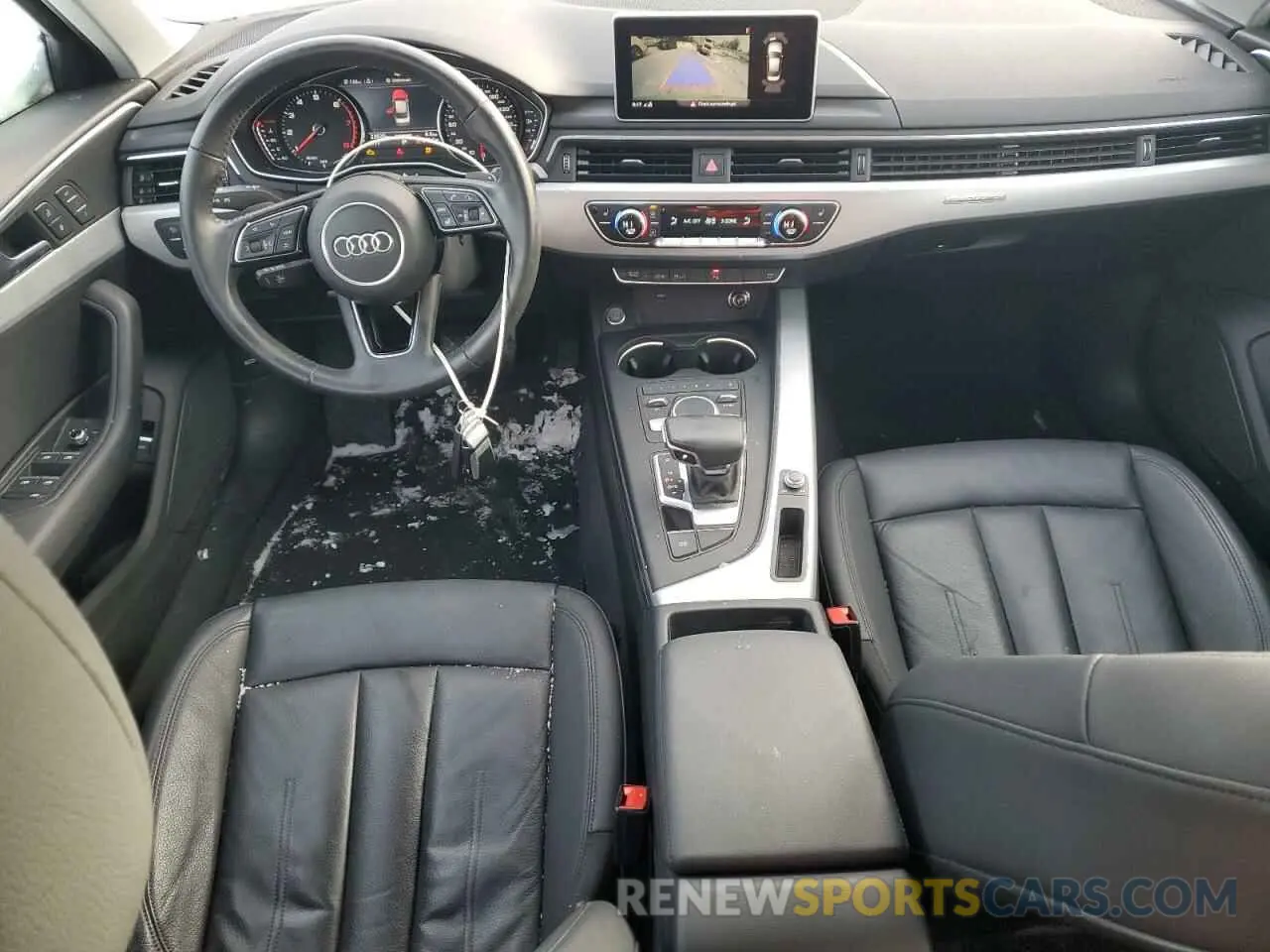 8 fotografías del automóvil dañado WAUBNAF40KN011030 AUDI A4 2019