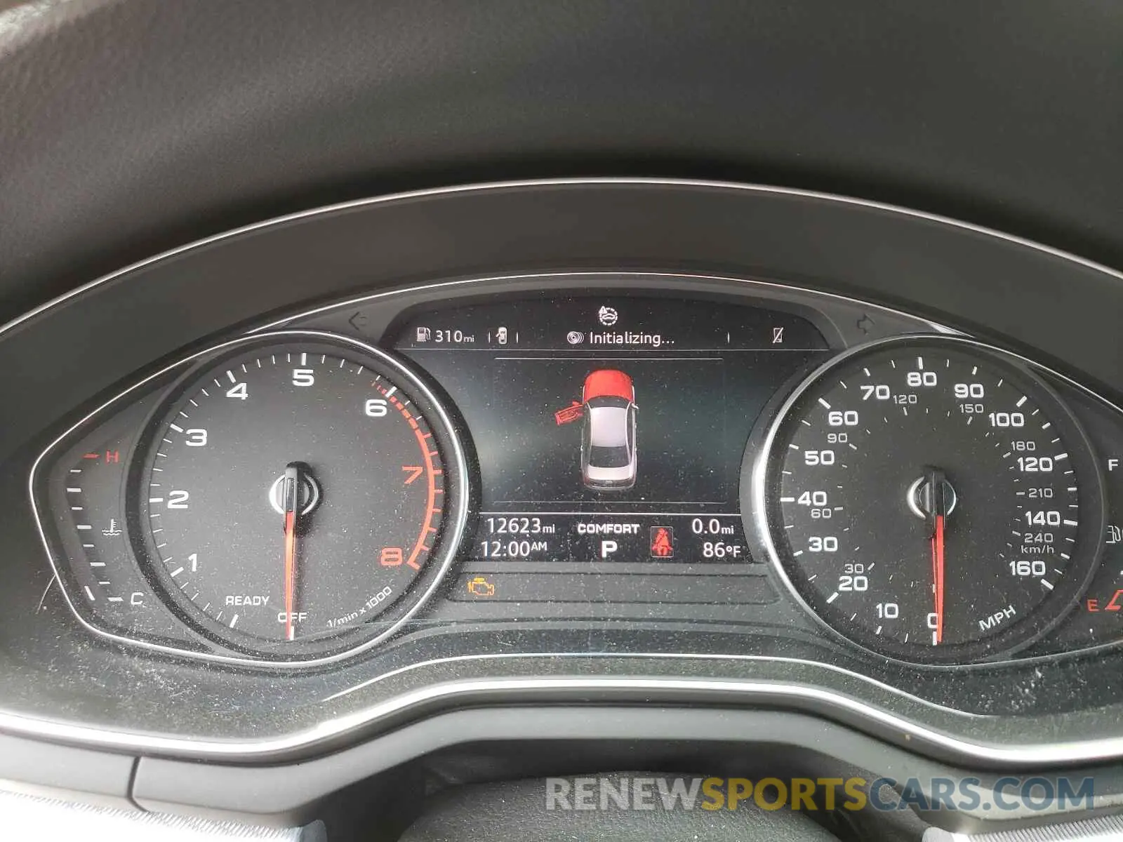 8 fotografías del automóvil dañado WAUDNAF43KN006185 AUDI A4 2019