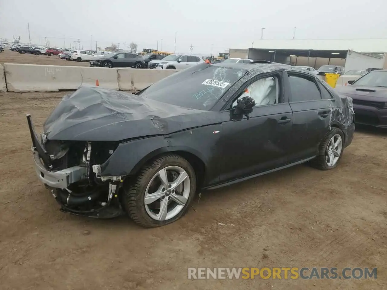 1 fotografías del automóvil dañado WAUDNAF43KN018868 AUDI A4 2019