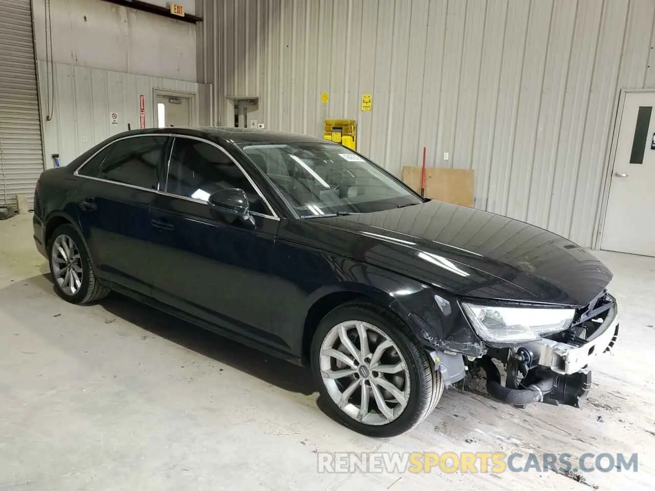 4 fotografías del automóvil dañado WAUDNAF44KN018264 AUDI A4 2019