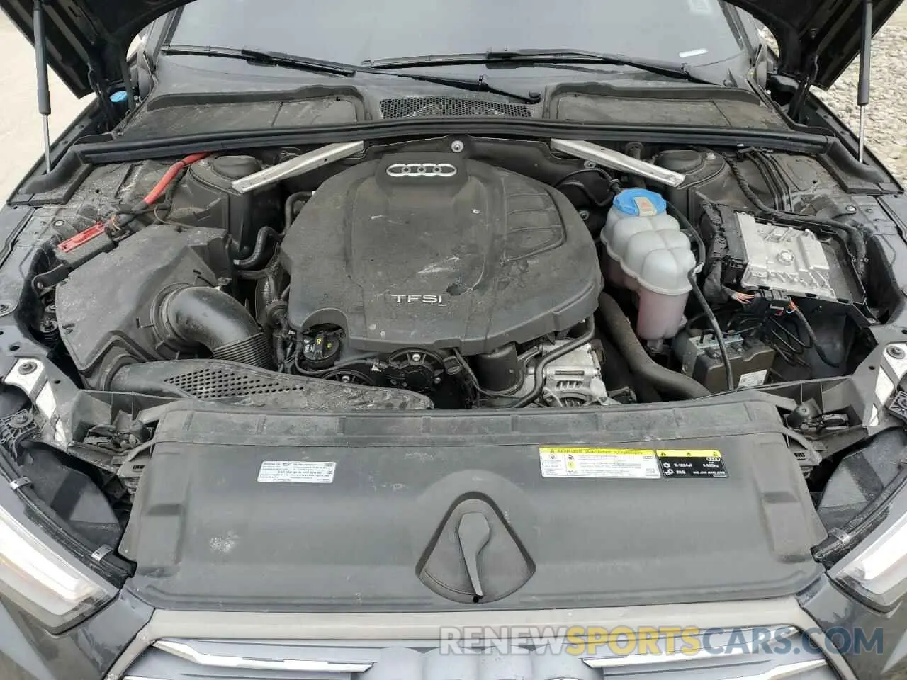 11 fotografías del automóvil dañado WAUDNAF45KA007040 AUDI A4 2019