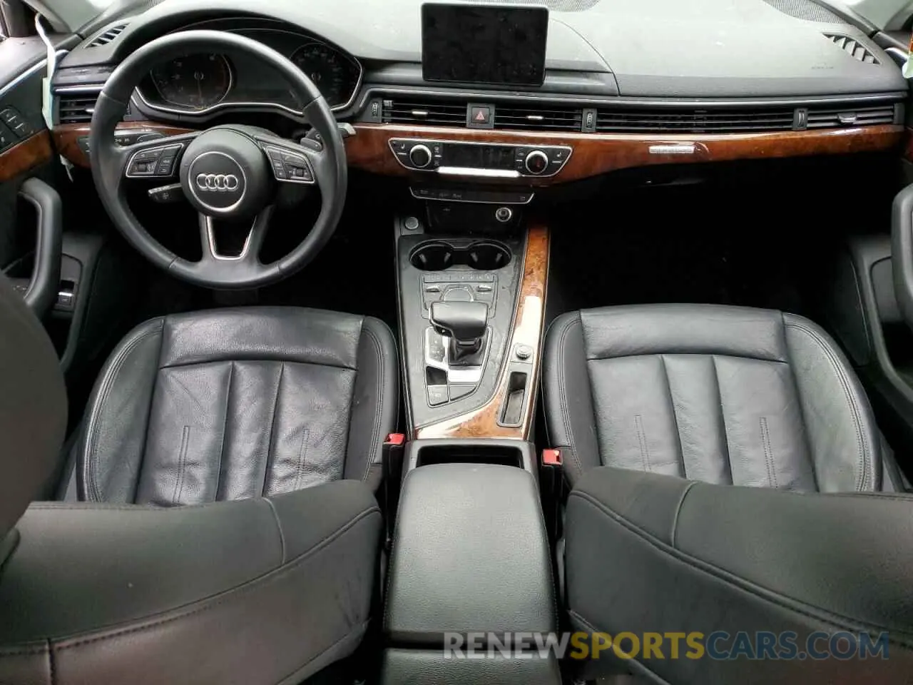 8 fotografías del automóvil dañado WAUDNAF45KA007040 AUDI A4 2019