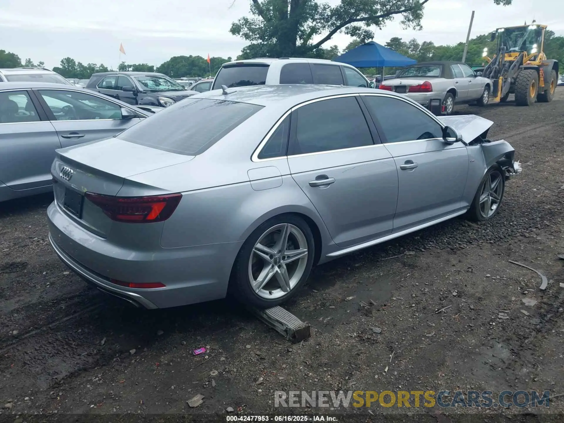 4 fotografías del automóvil dañado WAUDNAF46KN011574 AUDI A4 2019