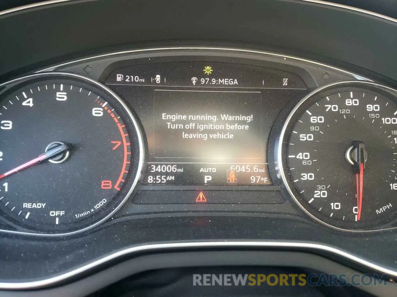 8 fotografías del automóvil dañado WAUDNAF4XKA073986 AUDI A4 2019