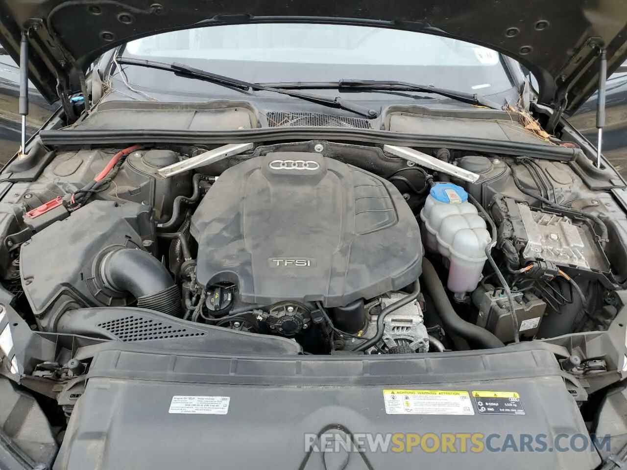 12 fotografías del automóvil dañado WAUDNAF4XKN006300 AUDI A4 2019