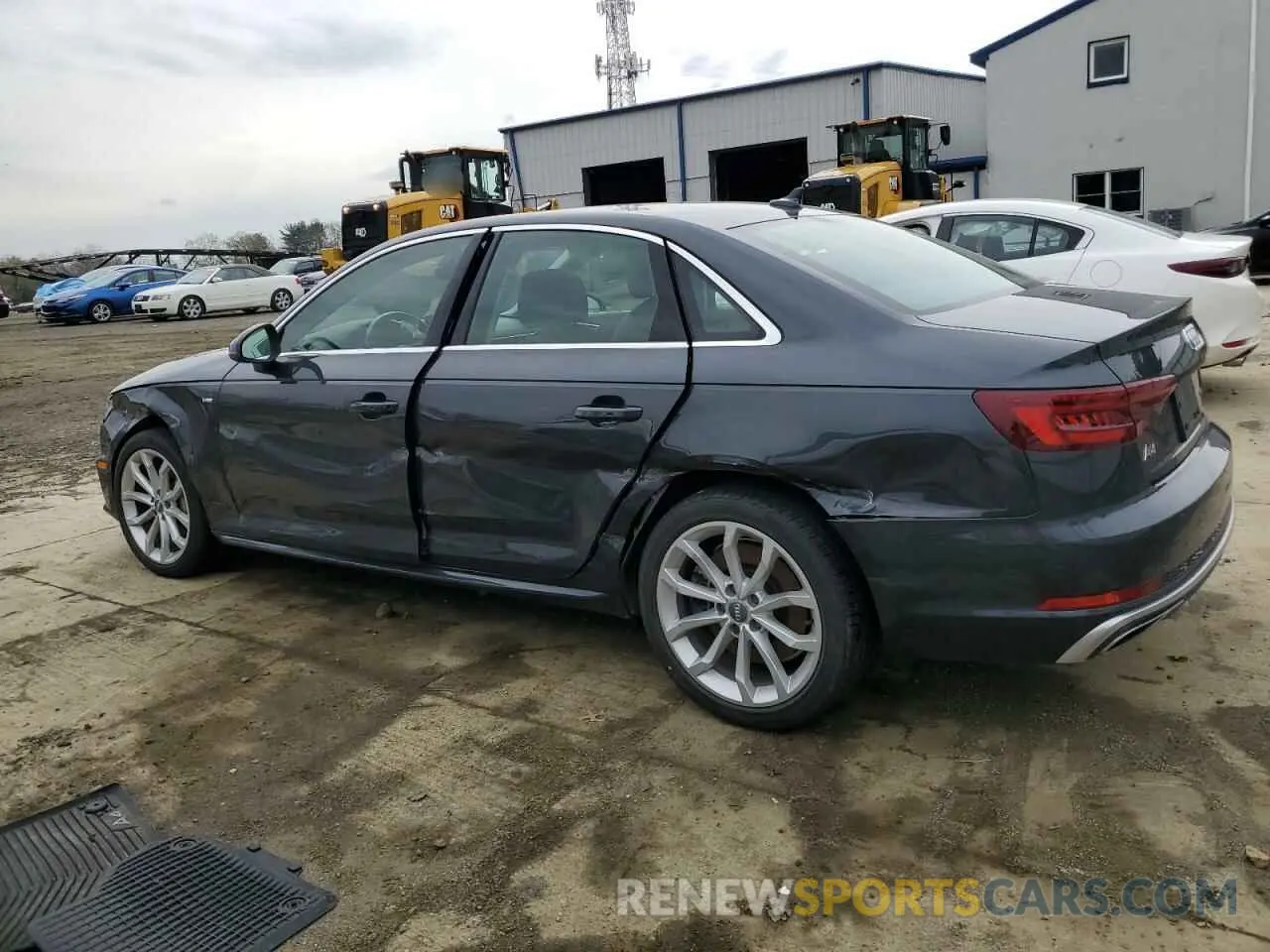 2 fotografías del automóvil dañado WAUDNAF4XKN006300 AUDI A4 2019