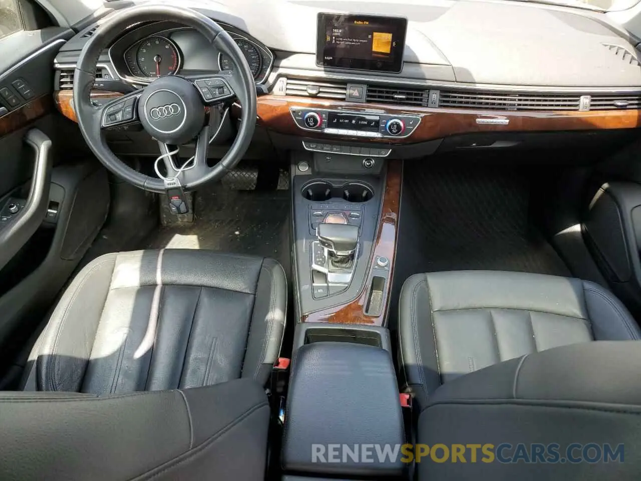 8 fotografías del automóvil dañado WAUDNAF4XKN006300 AUDI A4 2019