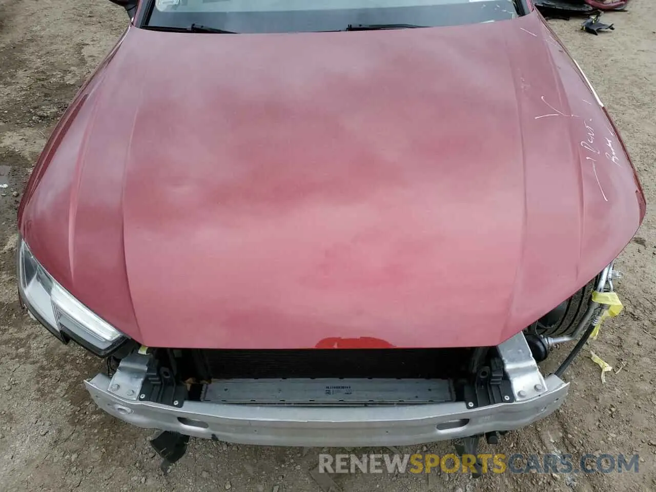 11 fotografías del automóvil dañado WAUDNAF4XKN018883 AUDI A4 2019