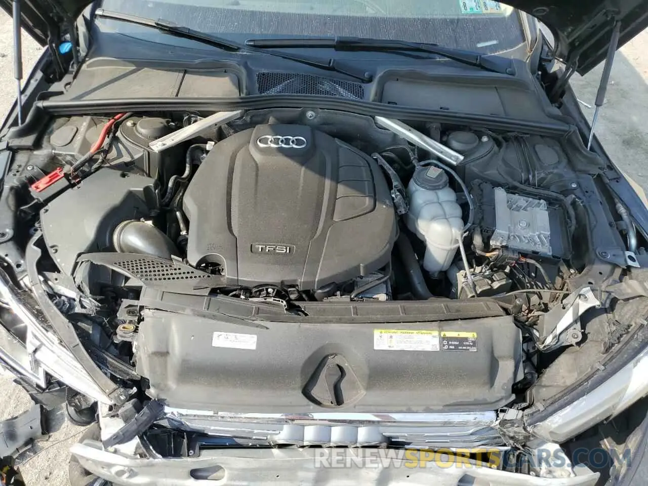 11 fotografías del automóvil dañado WAUDNAF4XKN019936 AUDI A4 2019