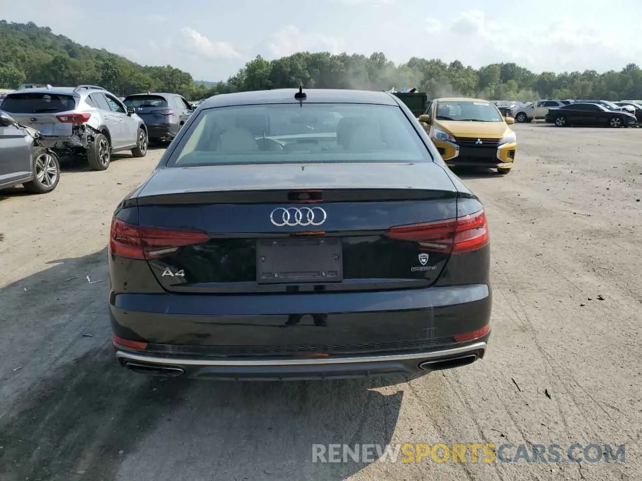 6 fotografías del automóvil dañado WAUDNAF4XKN019936 AUDI A4 2019