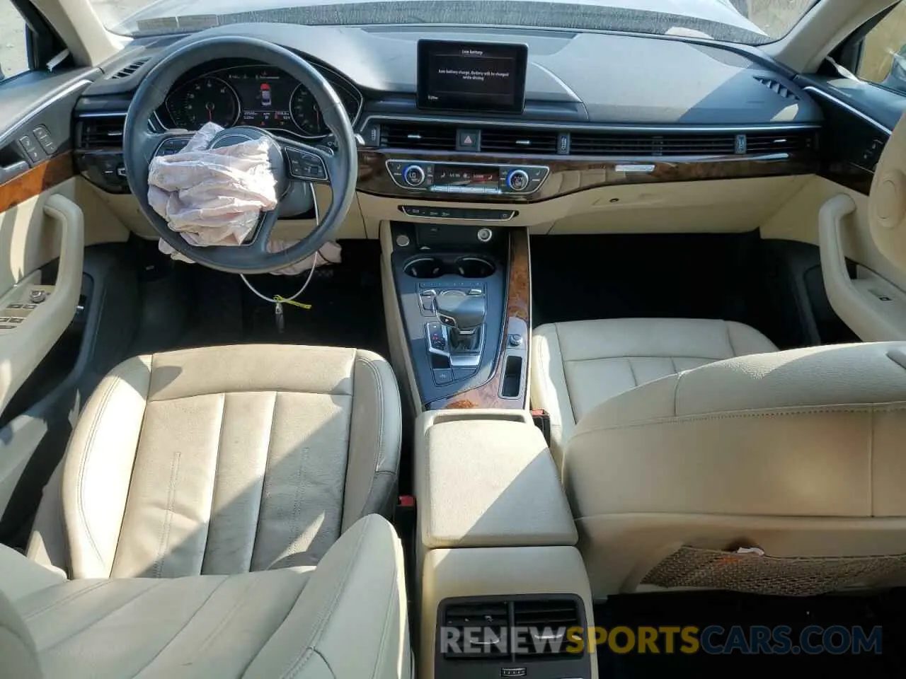 8 fotografías del automóvil dañado WAUDNAF4XKN019936 AUDI A4 2019