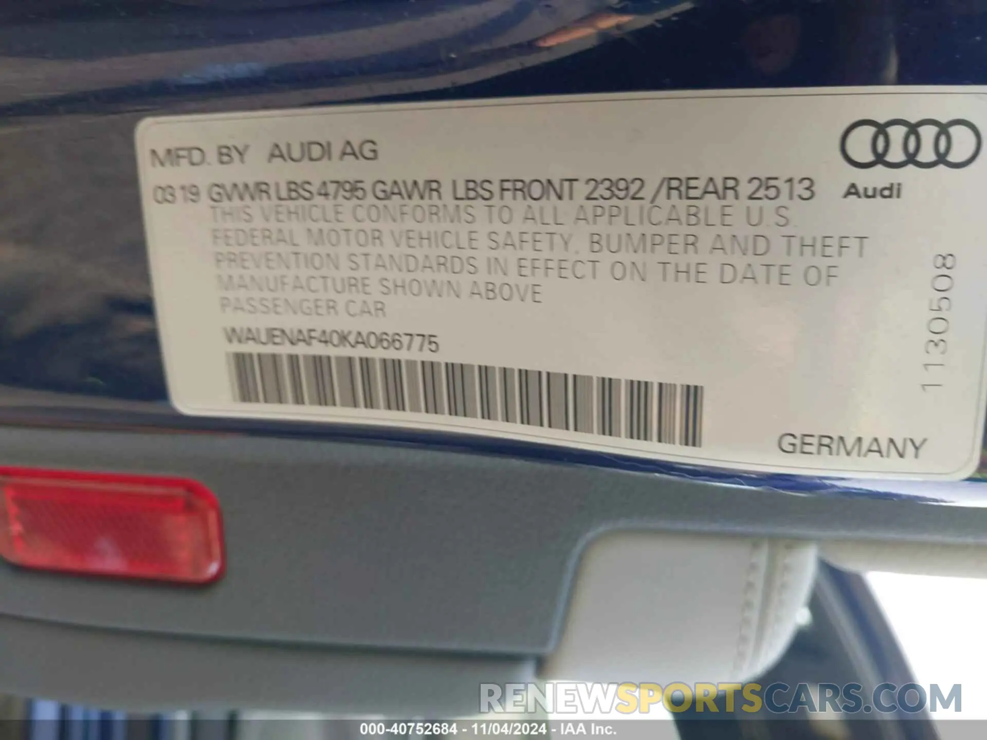 9 fotografías del automóvil dañado WAUENAF40KA066775 AUDI A4 2019