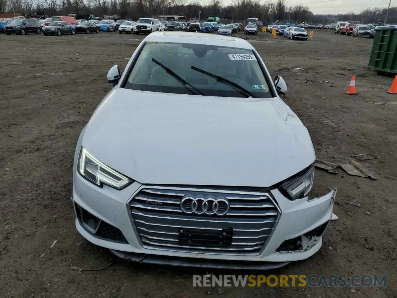 5 fotografías del automóvil dañado WAUENAF40KA111665 AUDI A4 2019
