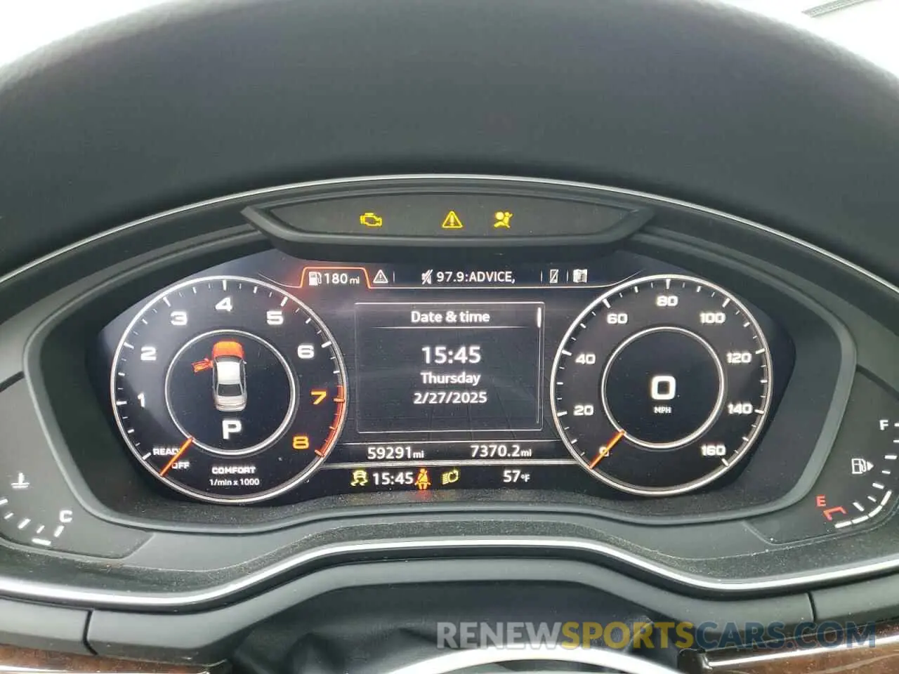 9 fotografías del automóvil dañado WAUENAF40KA111665 AUDI A4 2019