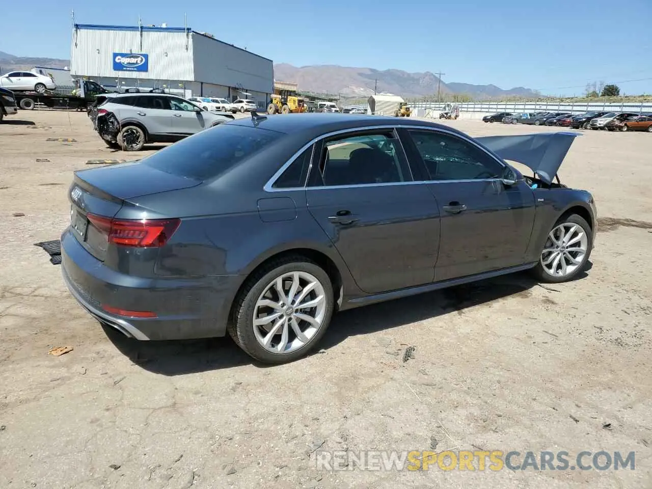 3 fotografías del automóvil dañado WAUENAF40KN015544 AUDI A4 2019