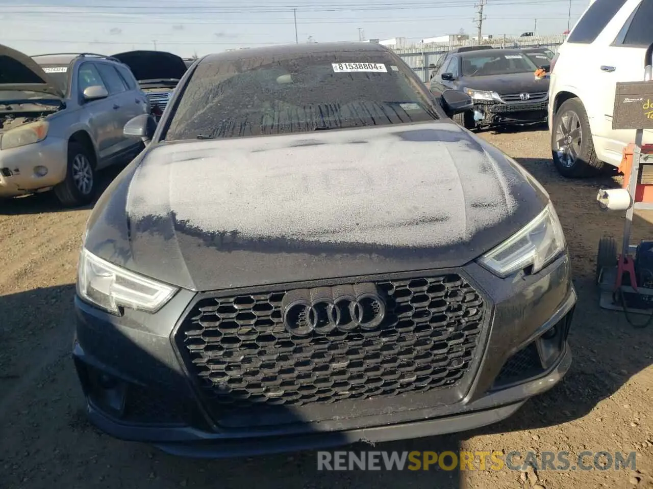 5 fotografías del automóvil dañado WAUENAF41KN002527 AUDI A4 2019