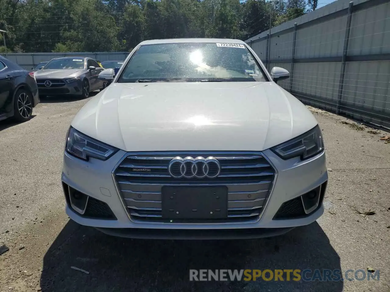 5 fotografías del automóvil dañado WAUENAF41KN007050 AUDI A4 2019