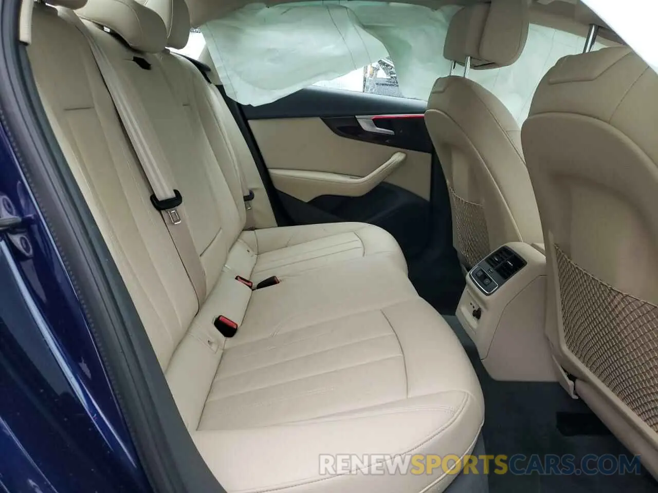 6 fotografías del automóvil dañado WAUENAF42KA116074 AUDI A4 2019
