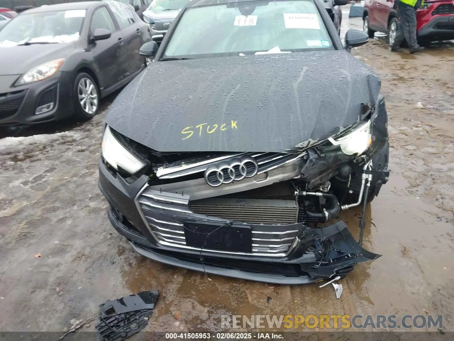 6 fotografías del automóvil dañado WAUENAF42KN012581 AUDI A4 2019