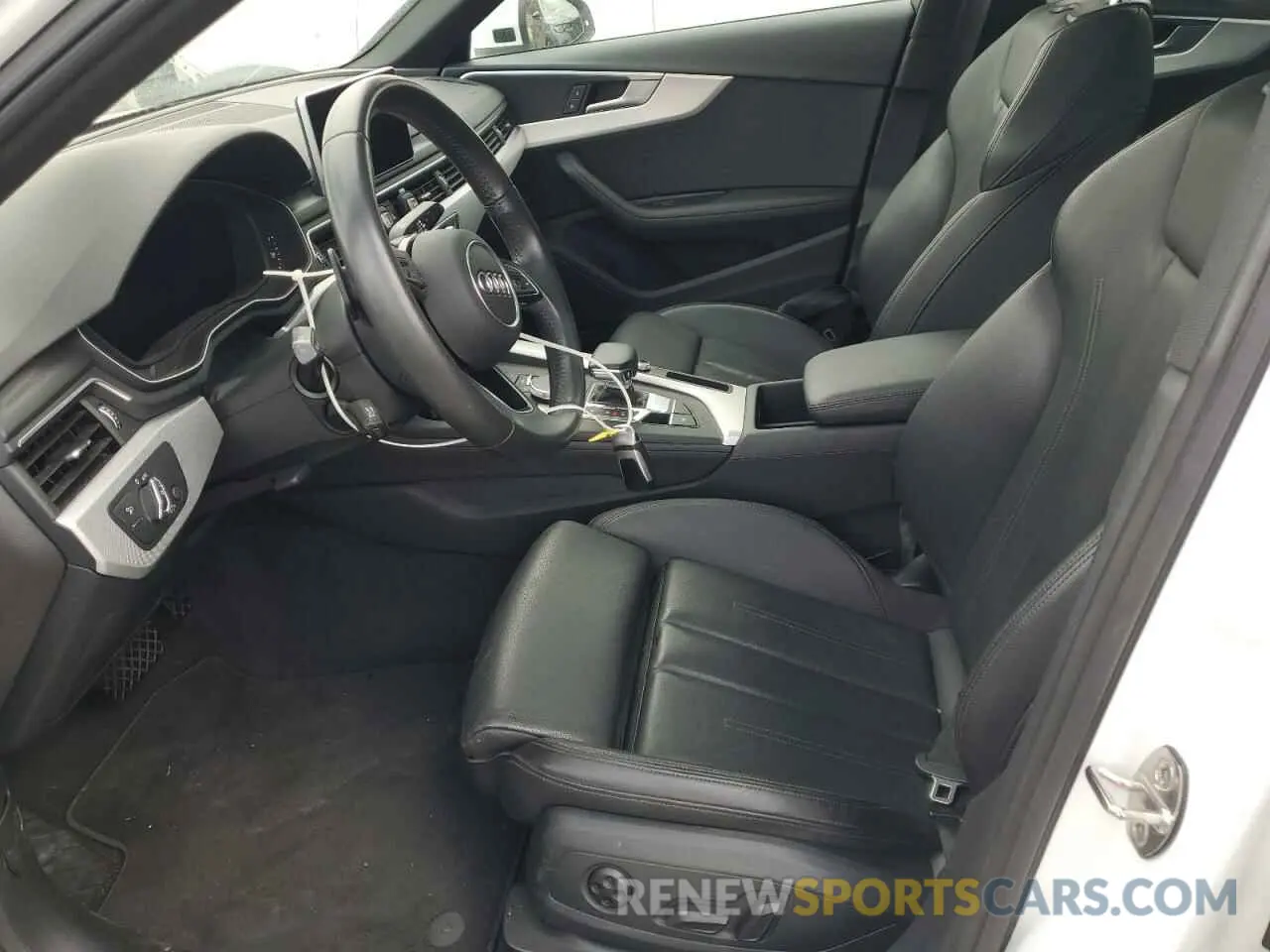 7 fotografías del automóvil dañado WAUENAF42KN016971 AUDI A4 2019