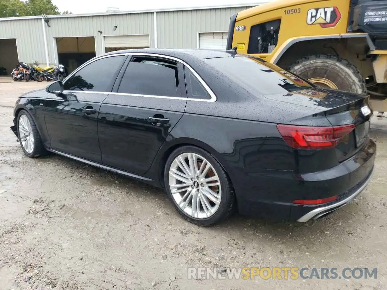 2 fotografías del automóvil dañado WAUENAF42KN020843 AUDI A4 2019