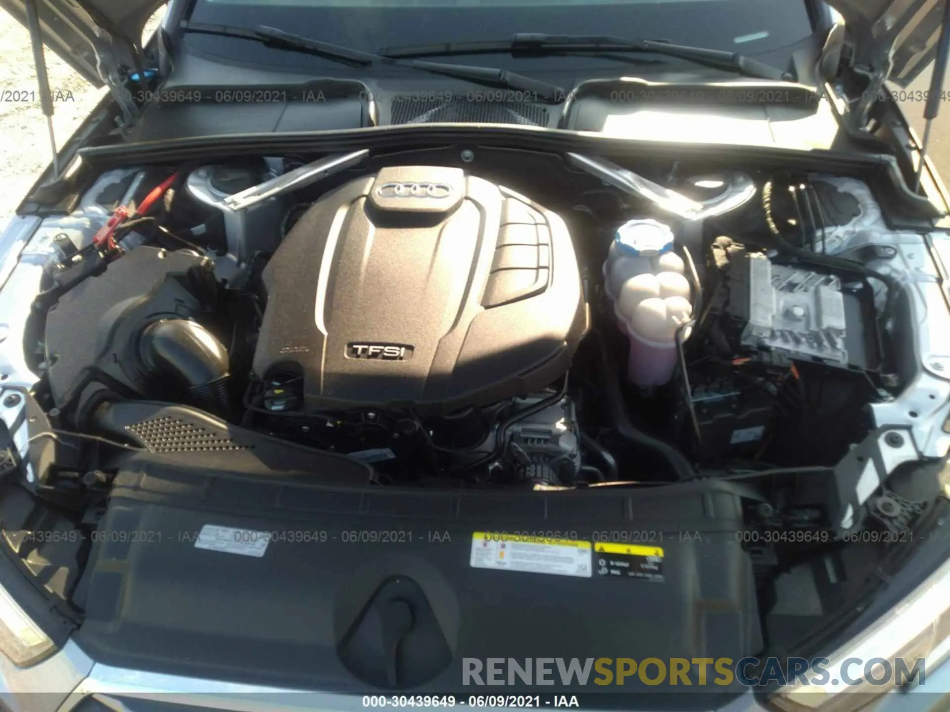 10 fotografías del automóvil dañado WAUENAF43KN002707 AUDI A4 2019