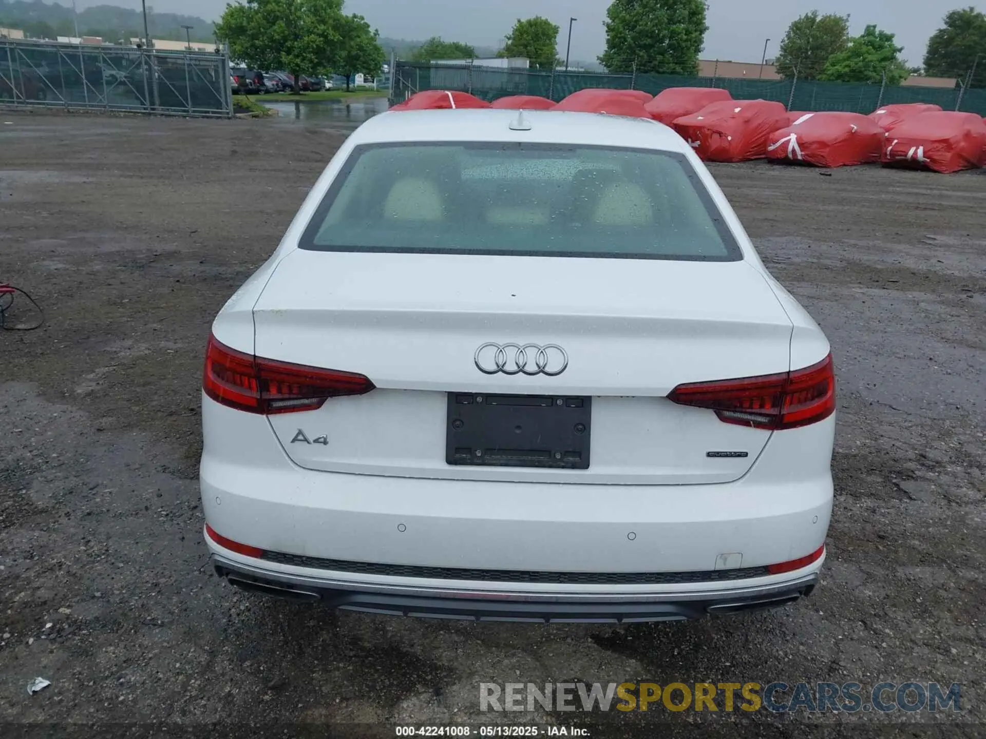 17 fotografías del automóvil dañado WAUENAF43KN005008 AUDI A4 2019